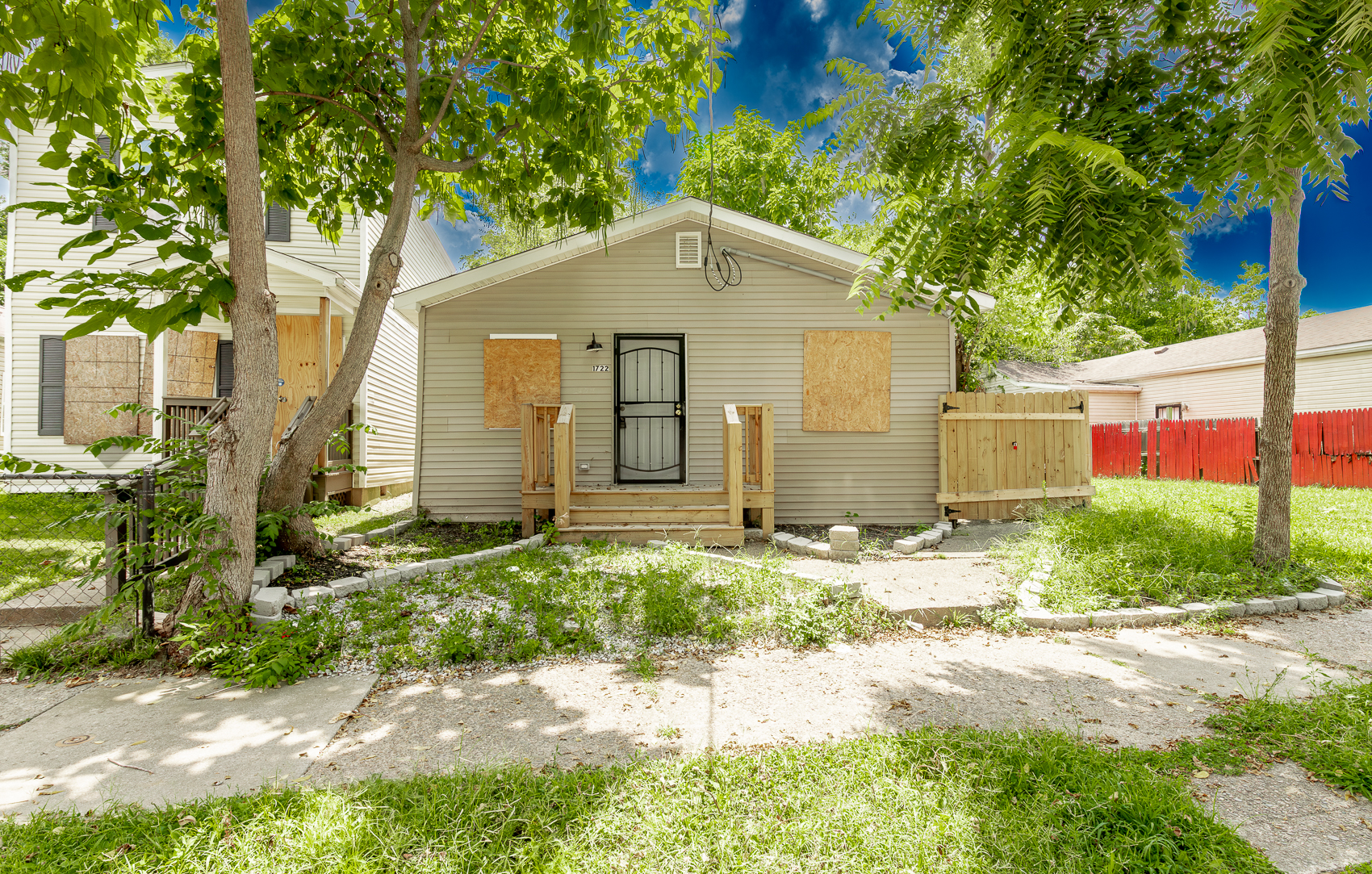 Property main image