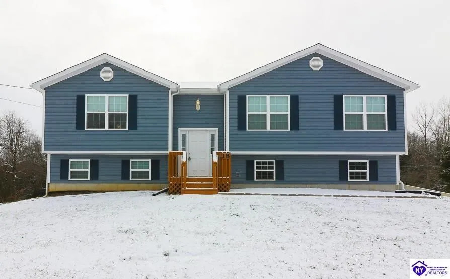 18 Evergreen Court